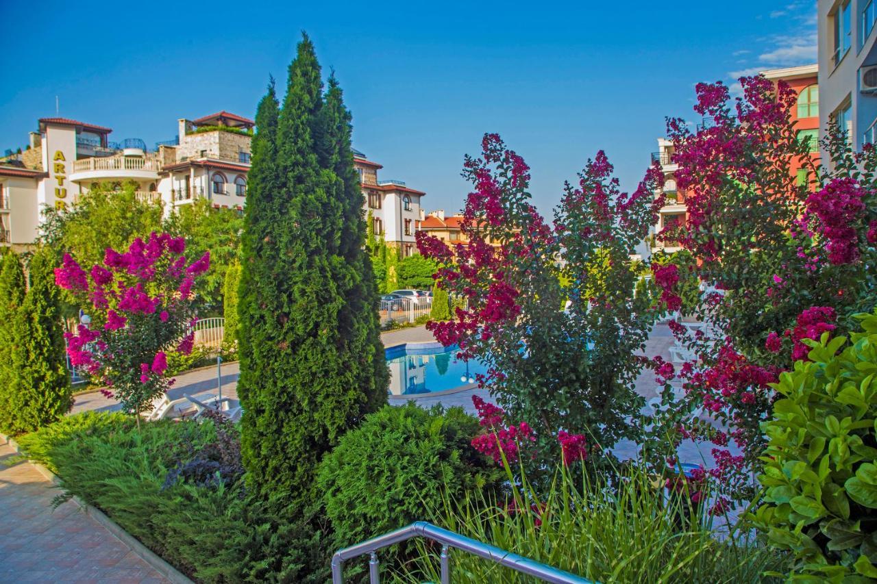 Anthony Complex Aparthotel Sveti Vlas Esterno foto